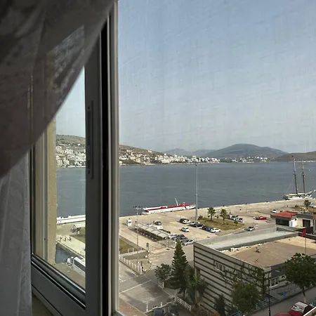 Sea View *