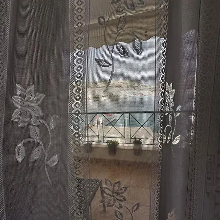 Apartment Sea View *